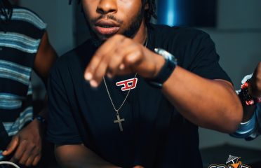 GENIUS DJSNOW ENTERTAINMENT